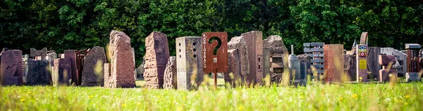 Quelle: Förderverein Mahnmal - eingebettet von www.eeb-od-tauber.de